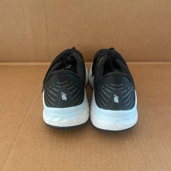 New Balance Fresh Foam X Vongo V5 Women's Lifestyle Running Shoes | US 8.5 - Picture 4 of 10